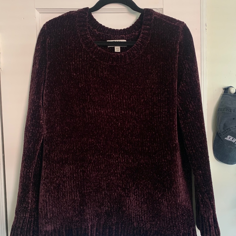 Orvis Long Sleeve Sweater - Medium